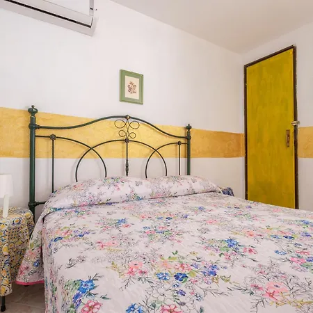Casa Del Girasole Letojanni